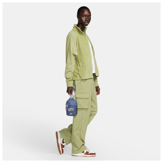 Nike Τσαντάκι ώμου Sportswear Essential